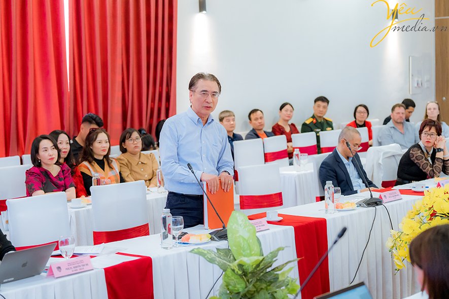 Những hình ảnh đẹp tại Đại học Quốc gia Hà Nội trong buổi bảo vệ luận án tiến sĩ