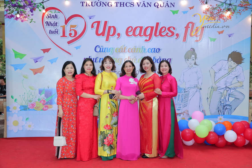 Lễ tổng kết năm học tại trường THCS Văn Quán