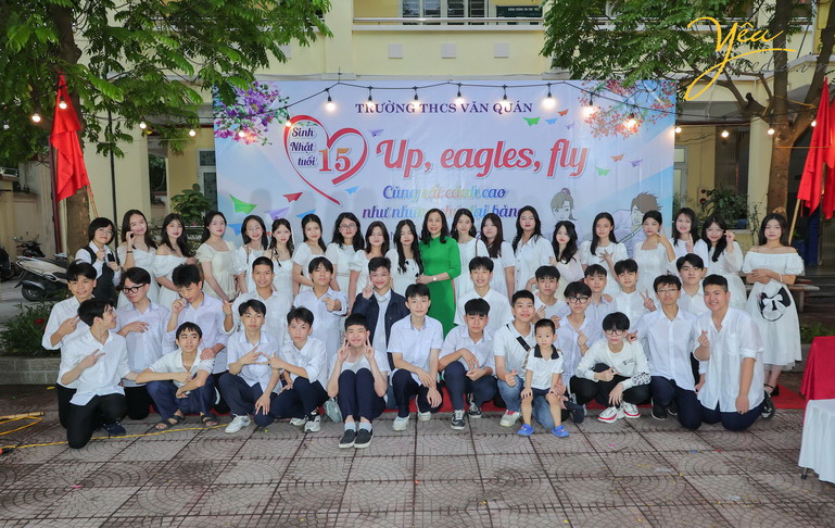 Lễ tổng kết năm học tại trường THCS Văn Quán