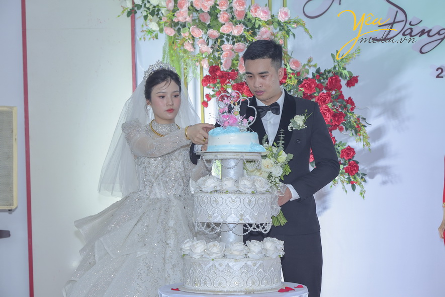 Bộ ảnh nagỳ cưới của chú rể Hải Đăng và cô dâu Lý Nguyệt