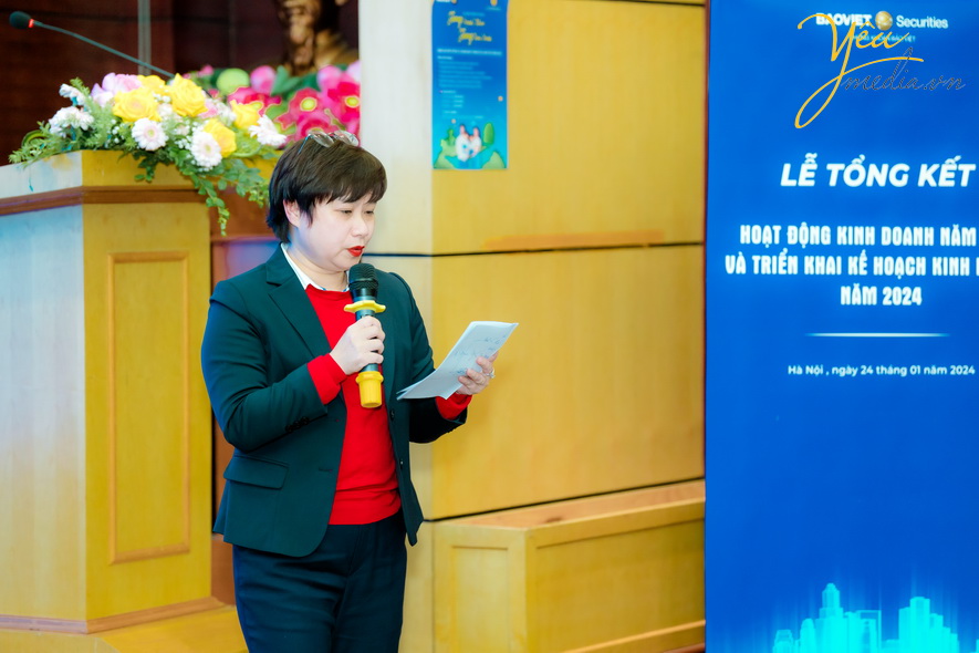 Cùng ngắm nhìn bộ ảnh lễ tổng kết của Công ty Cổ phần Chứng khoán Bảo Việt