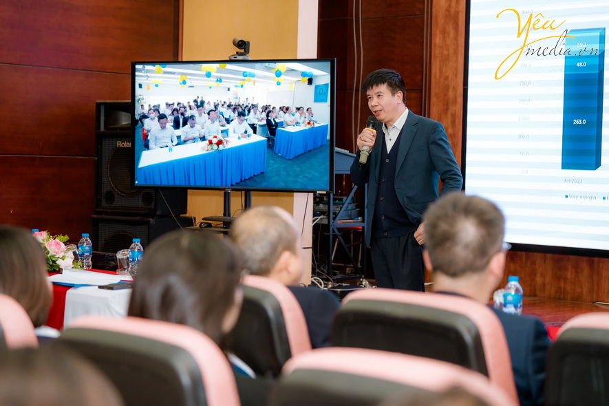 Cùng ngắm nhìn bộ ảnh lễ tổng kết của Công ty Cổ phần Chứng khoán Bảo Việt