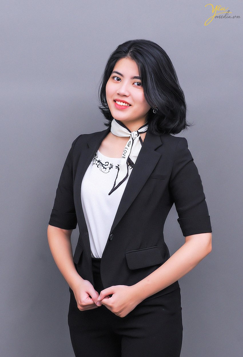 Chụp ảnh profile cho người Hàn Quốc tại Hà Nội - Korean Portrait Photography