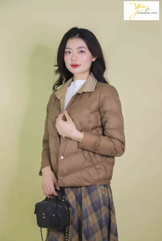 Bộ ảnh chụp thời trang áo phao tại hàng đào