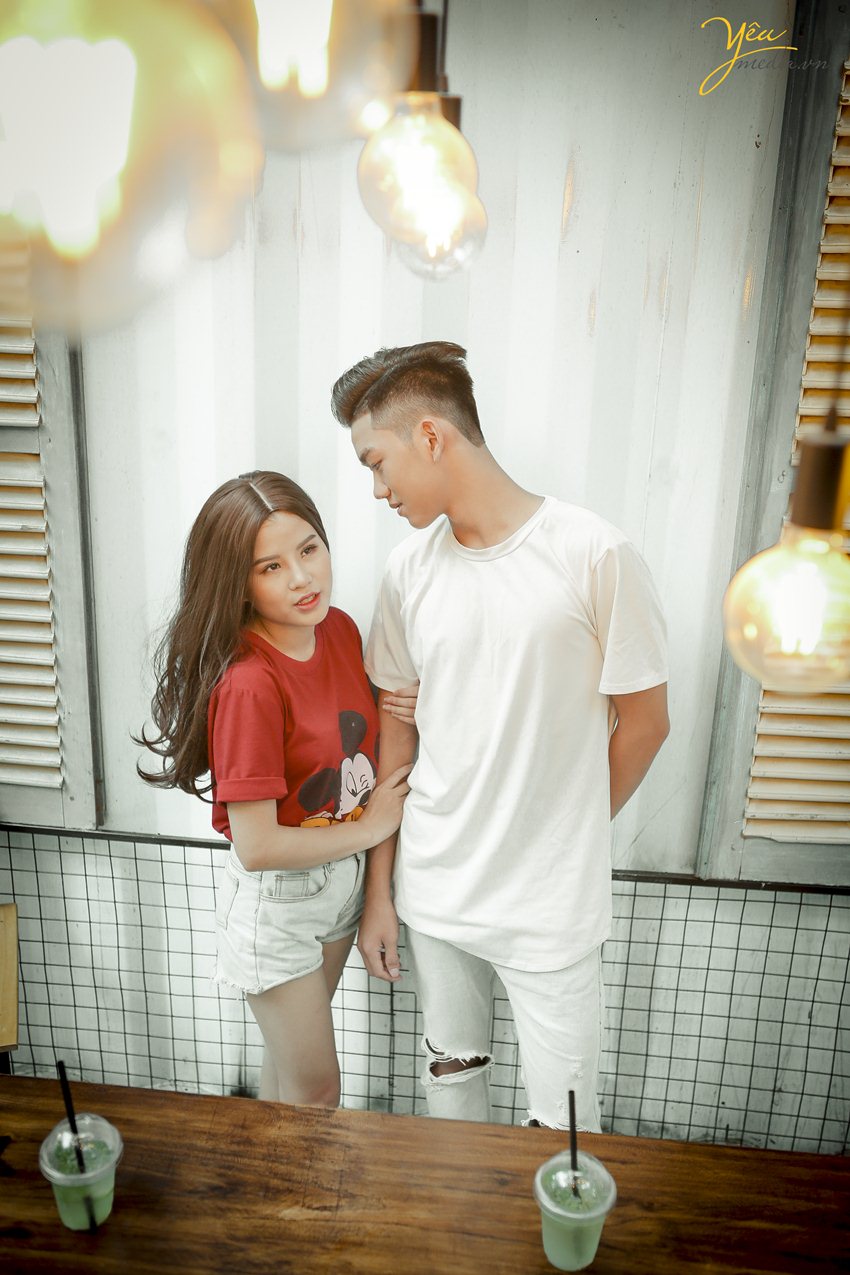 chụp ảnh cưới ở quán cà phê hà nội