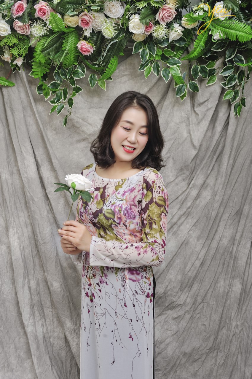 studio chụp ảnh áo dài trong nhà