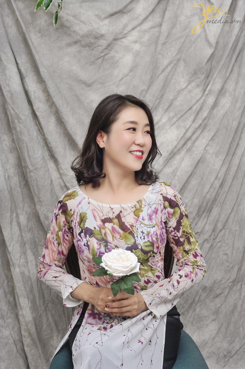 cho thuê áo dài đẹp hà nội
