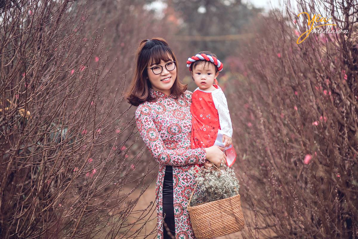 chụp ảnh áo dài Tết