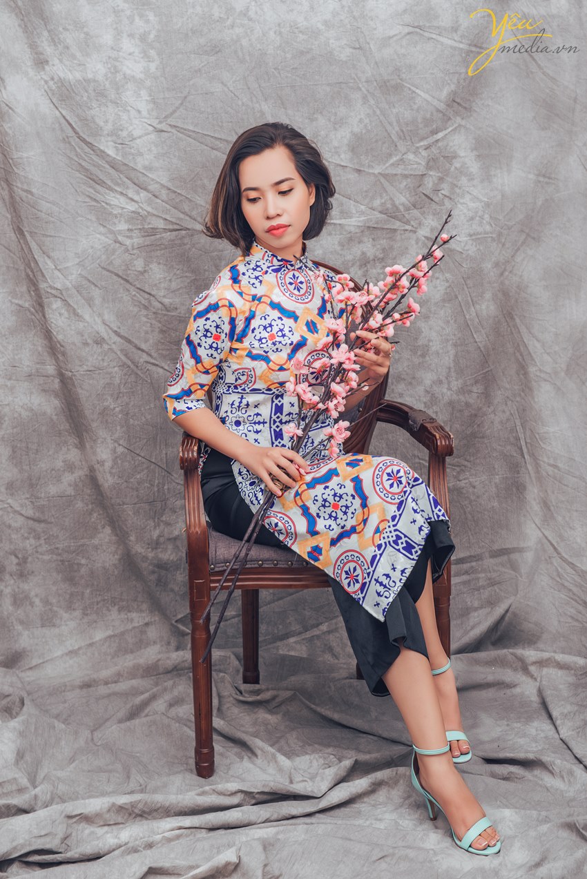 chụp ảnh áo dài tết trong nhà ở hà nội