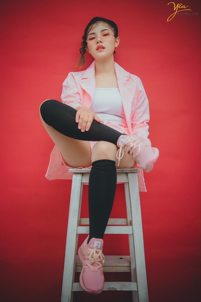 Chụp ảnh concept cá tính, nổi loạn "chất lừ" trong studio Hà Nội: