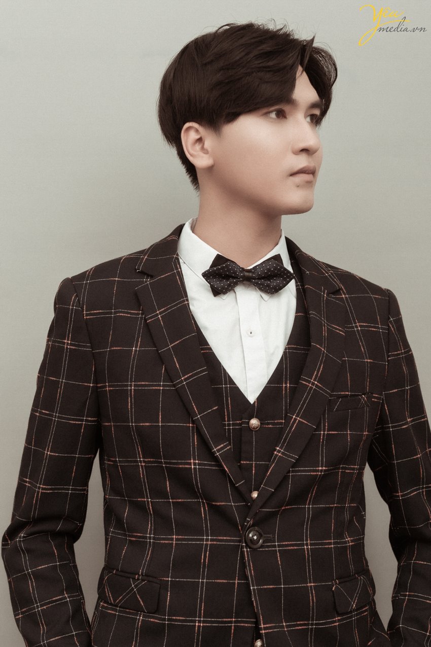 Nắm biết được những phong cách chụp ảnh nghệ thuật, bạn sẽ có được những bức ảnh đẹp và đầy ấn tượng. Tùy từng sở thích, giới tính mà lựa chọn cho mình những phong cách chụp ảnh khác nhau. Hãy đến Yêu Media nếu bạn cần tư vấn kĩ hơn để lên concept chất lừ cho chính mình.