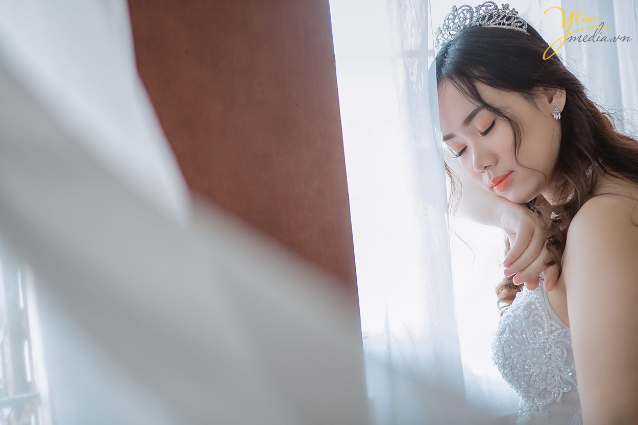 phim trường ở hà nội giá chụp 4 người là bao nhiêu