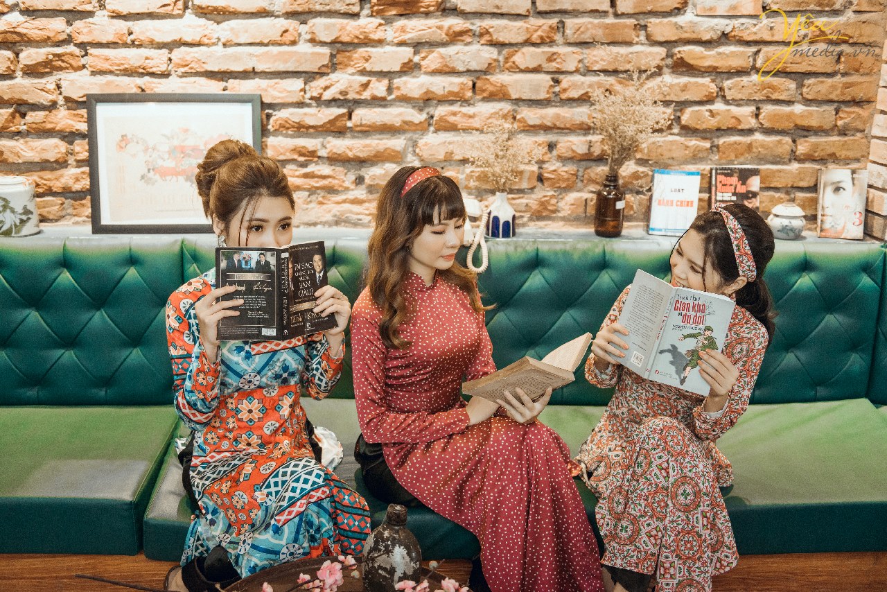 Chụp Ảnh Áo Dài Tết Tại yêu Media Studio Hà Nội