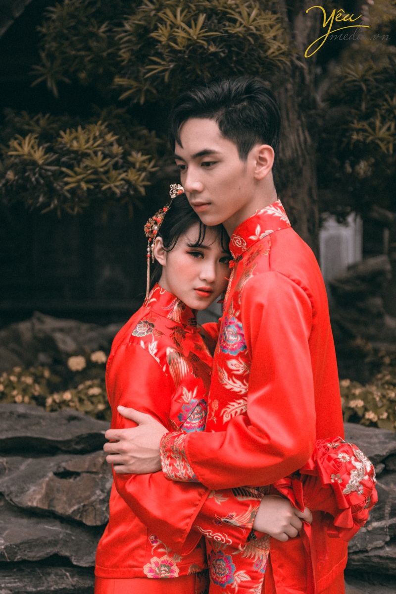 Ngoài chụp album cưới truyền thống, thì chụp thêm bộ áo dài Hỷ Phục Trung Hoa hiện đang là xu hướng chụp cưới trong năm nay ... gói ngày cưới ( bạn nên xem ); Chụp hình - quay phim phóng sự · Album cưới tổng hợp ...