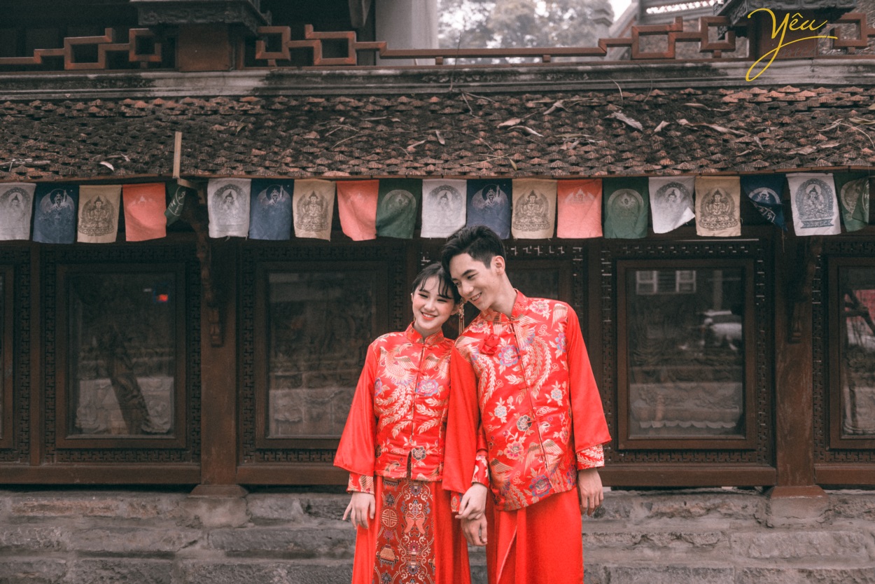 Ngoài chụp album cưới truyền thống, thì chụp thêm bộ áo dài Hỷ Phục Trung Hoa hiện đang là xu hướng chụp cưới trong năm nay ... gói ngày cưới ( bạn nên xem ); Chụp hình - quay phim phóng sự · Album cưới tổng hợp ...