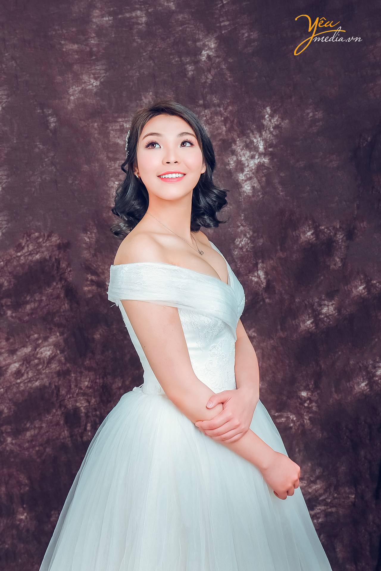 chụp ảnh cô dâu đơn