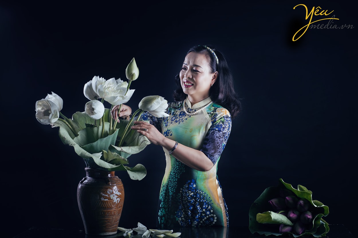 studio chụp ảnh cùng hoa sen voucher đẹp nhất hà nội