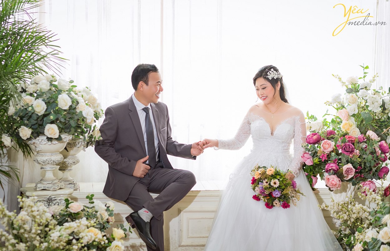 studio nào chuyên chụp hình cưới và làm album ảnh cưới cho cô dâu béo mập tại Hà nội