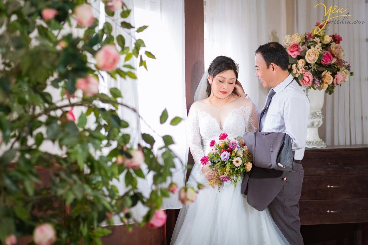 studio nào chuyên chụp hình cưới và làm album ảnh cưới cho cô dâu béo mập tại Hà nội