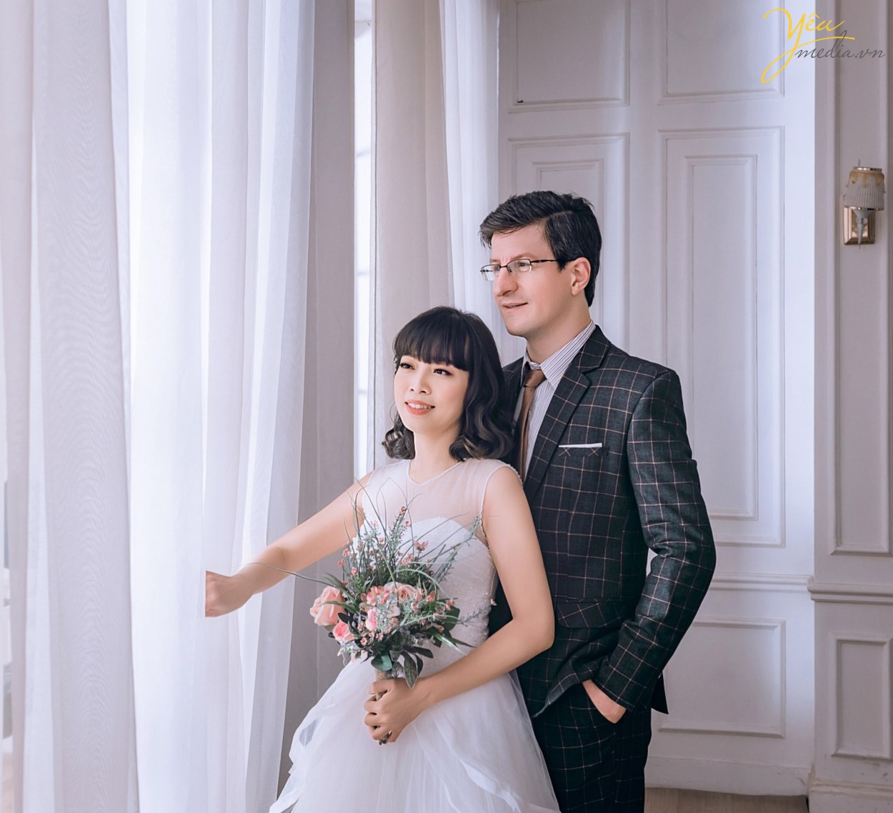 một Studio chụp ảnh cưới đẹp tại Hà Nội được người nước ngoài tin tưởng và chọn lựa. Sự tin tưởng được tạo dựng từ ...