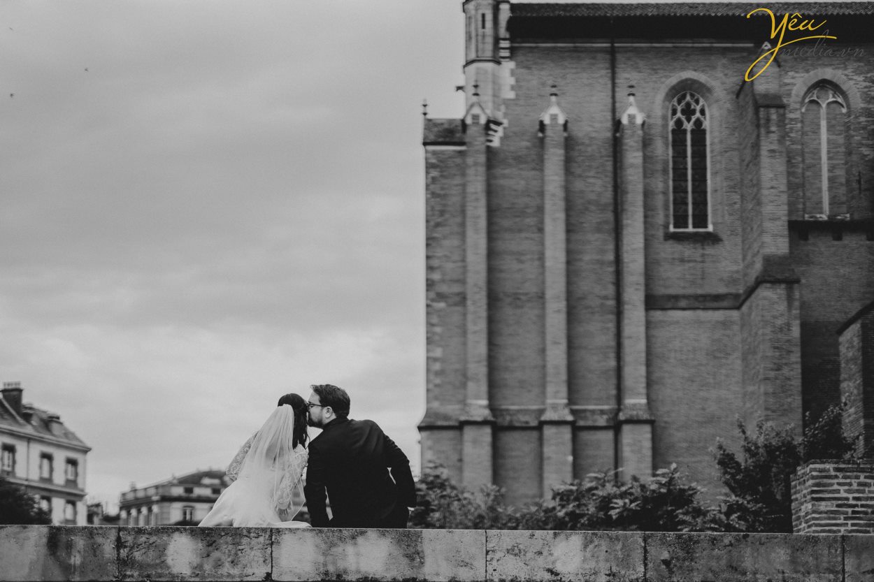 chụp ảnh cưới đẹp ở nước ngoài tư vấn ngay với yêu media để sở hữu bộ album chụp ở mỹ, châu âu, đẹp nhất