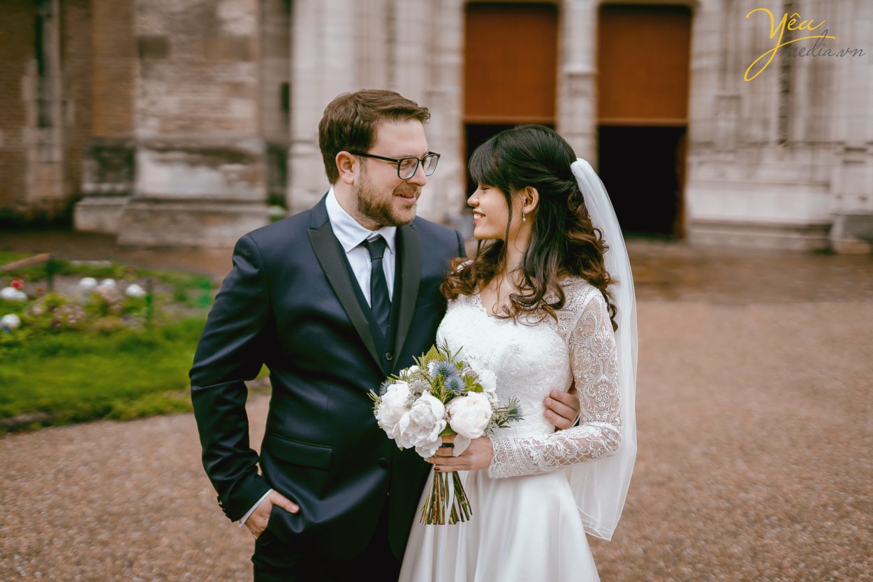 chụp ảnh cưới đẹp ở nước ngoài tư vấn ngay với yêu media để sở hữu bộ album chụp ở mỹ, châu âu, đẹp nhất