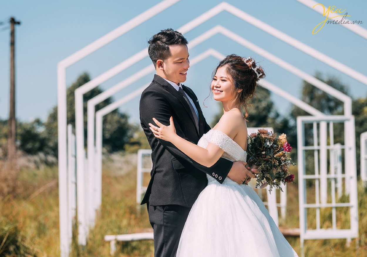 phong cách chụp hình cưới tự nhiên xu hướng 2019 của yêu media