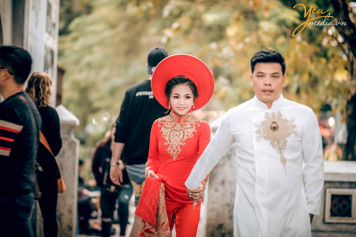 chụp ảnh cưới ở Bờ Hồ