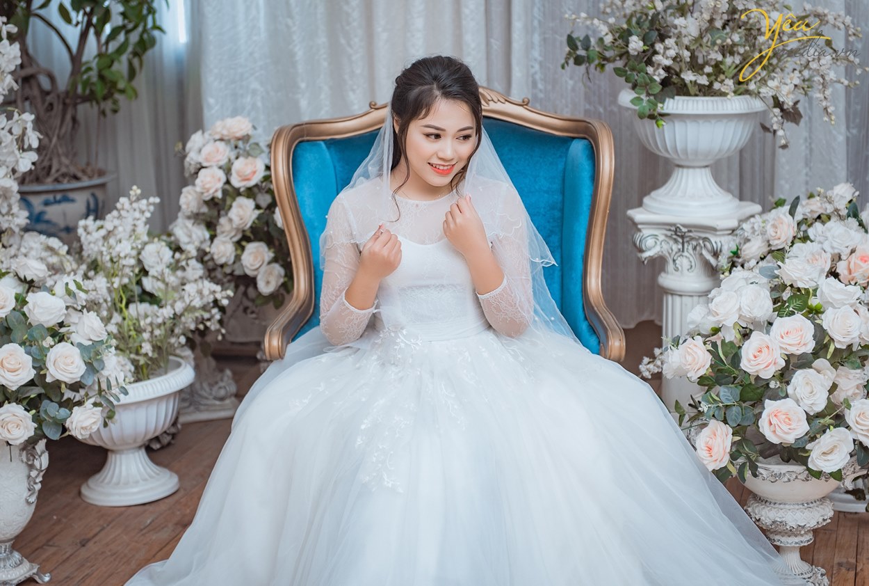 chụp ảnh cưới cho cô dâu xinh đẹp đến ngay studio yêu media