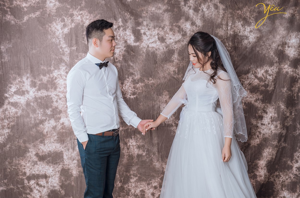 chụp ảnh cưới prewedding trong nhà đẹp nhất hà nội