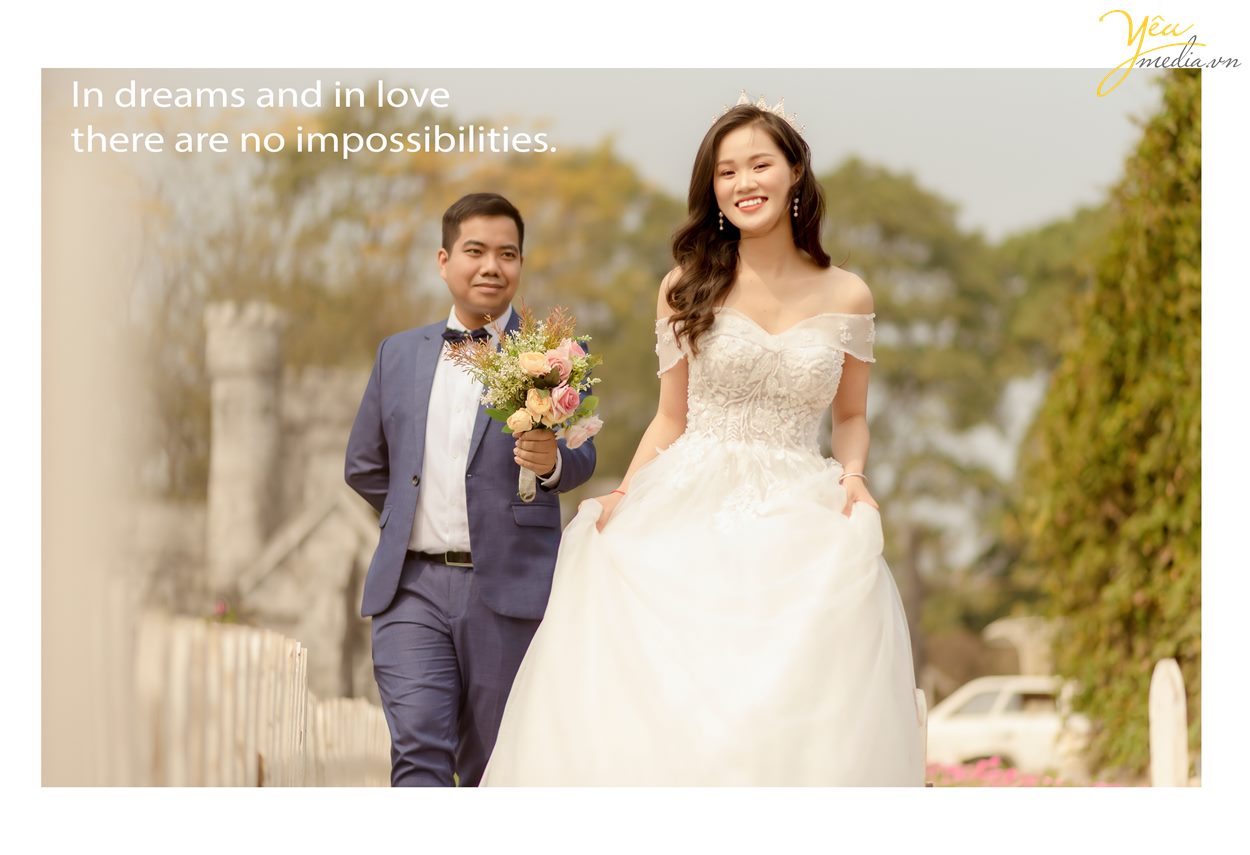 Album hình cưới đẹp chụp ở Thảo nguyên hoa và cầu Long Biên màu đẹp wedding trong vắt hàn quốc