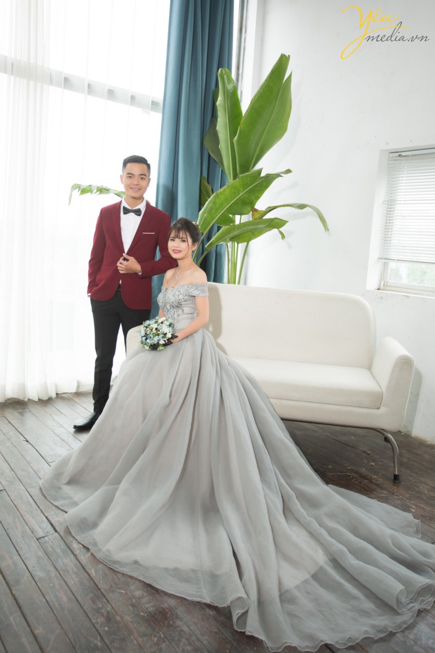 chụp ảnh cưới phong cách truyền thống in ảnh phóng không làm album giá rẻ nhất