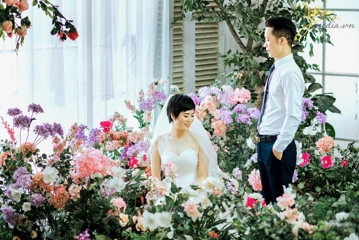 ảnh cưới chụp trong studio trong nhà phim trường rosa hà nội