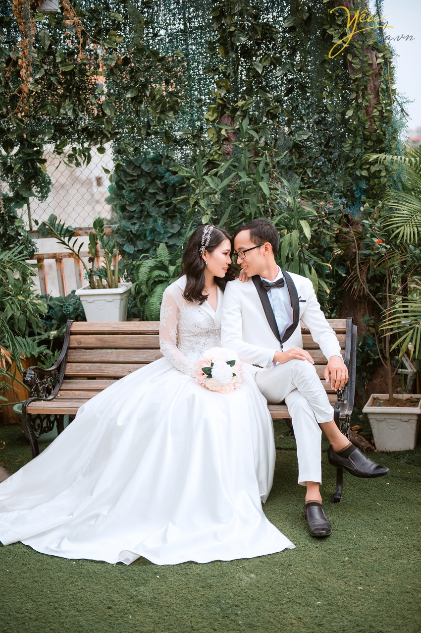 chụp ảnh cưới làm ảnh phống tại hà nội đến studio yêu media