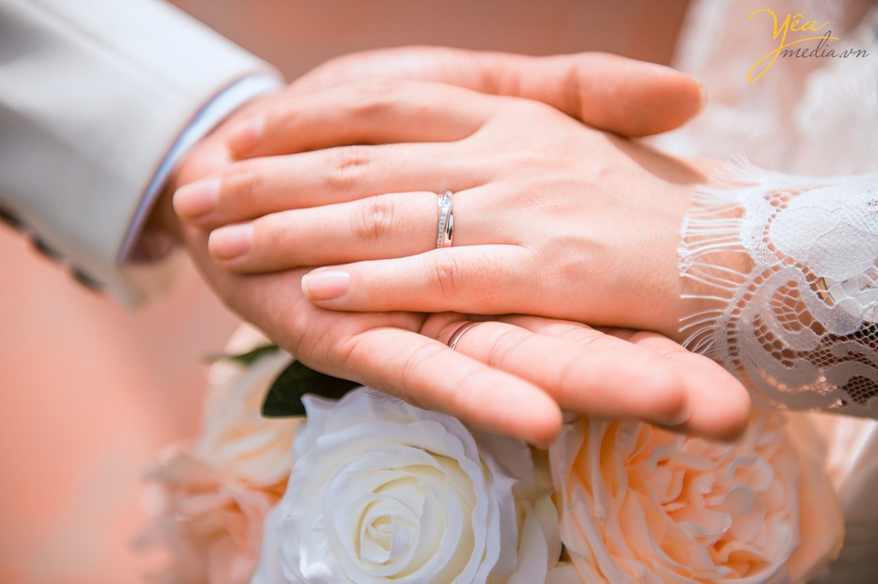 chụp ảnh cưới đơn giản chỉ cần ảnh phóng giá bao nhiêu