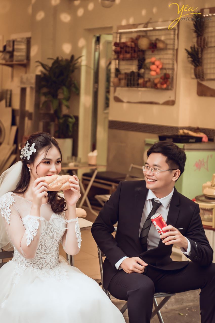 Nếu không có thời gian, chi phí đầu tư cho ảnh cưới thì bạn nên chọn những địa điểm chụp ảnh cưới đẹp ở Hà Nội và miễn phí như thế này.