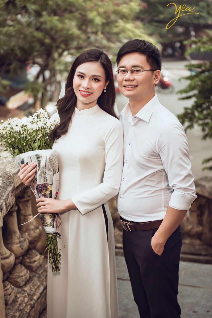 Nếu không có thời gian, chi phí đầu tư cho ảnh cưới thì bạn nên chọn những địa điểm chụp ảnh cưới đẹp ở Hà Nội và miễn phí như thế này.