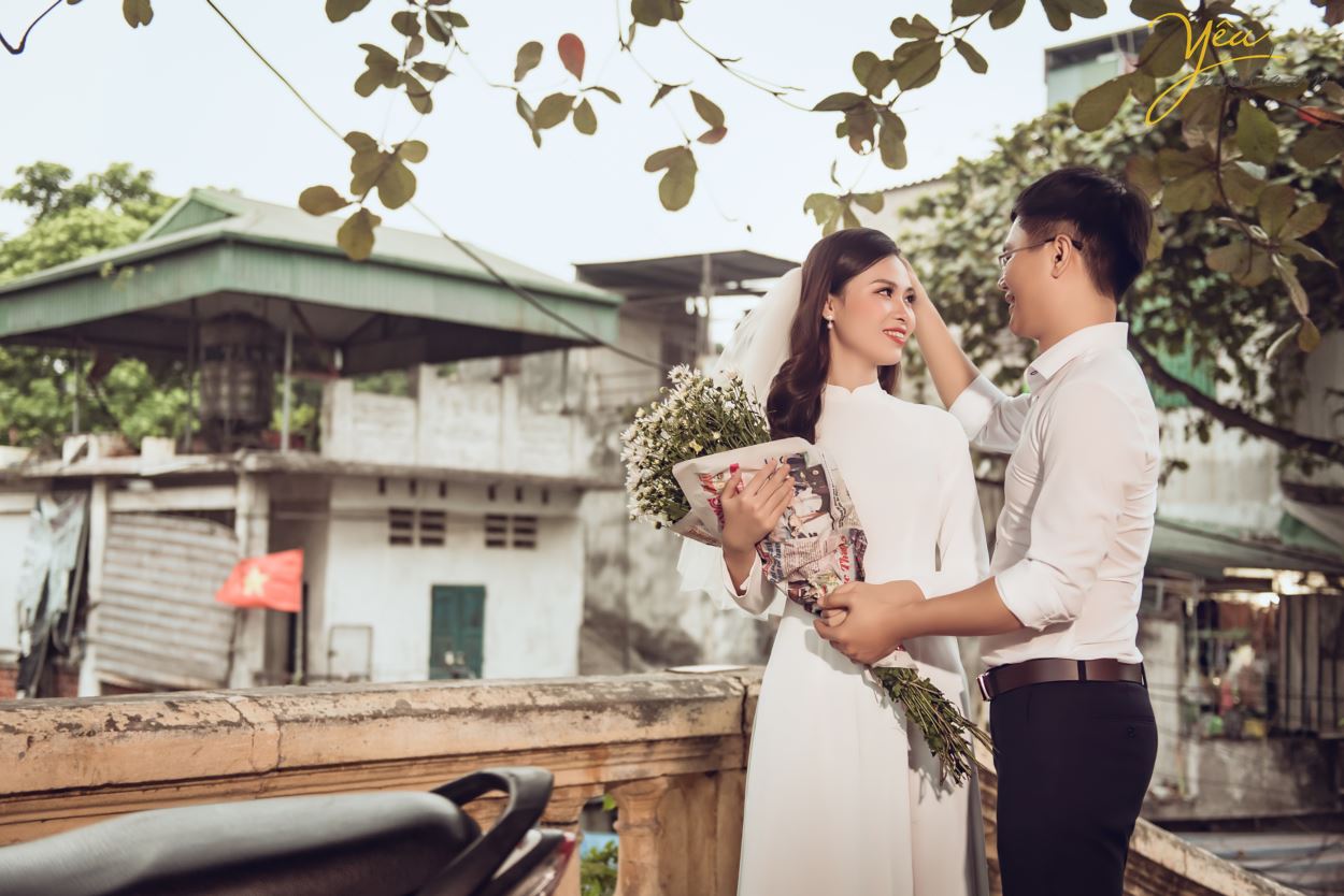 Nếu không có thời gian, chi phí đầu tư cho ảnh cưới thì bạn nên chọn những địa điểm chụp ảnh cưới đẹp ở Hà Nội và miễn phí như thế này.