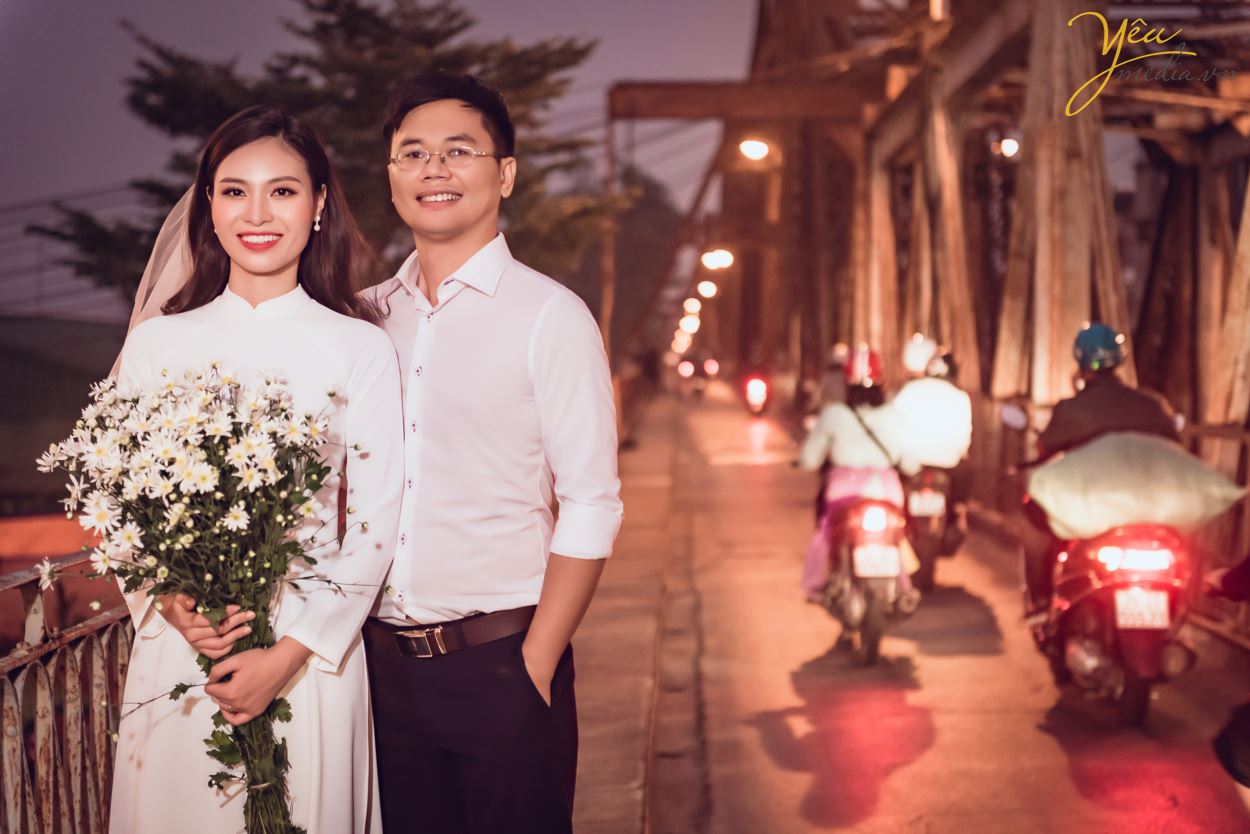 Nếu không có thời gian, chi phí đầu tư cho ảnh cưới thì bạn nên chọn những địa điểm chụp ảnh cưới đẹp ở Hà Nội và miễn phí như thế này.