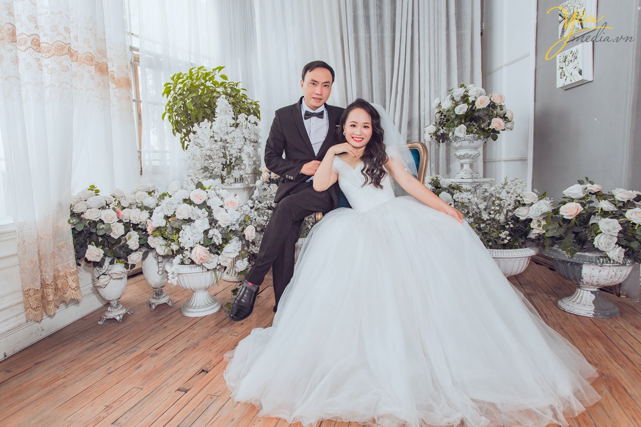 chú rể cô dâu lựa chọn phim trường để chụp ảnh