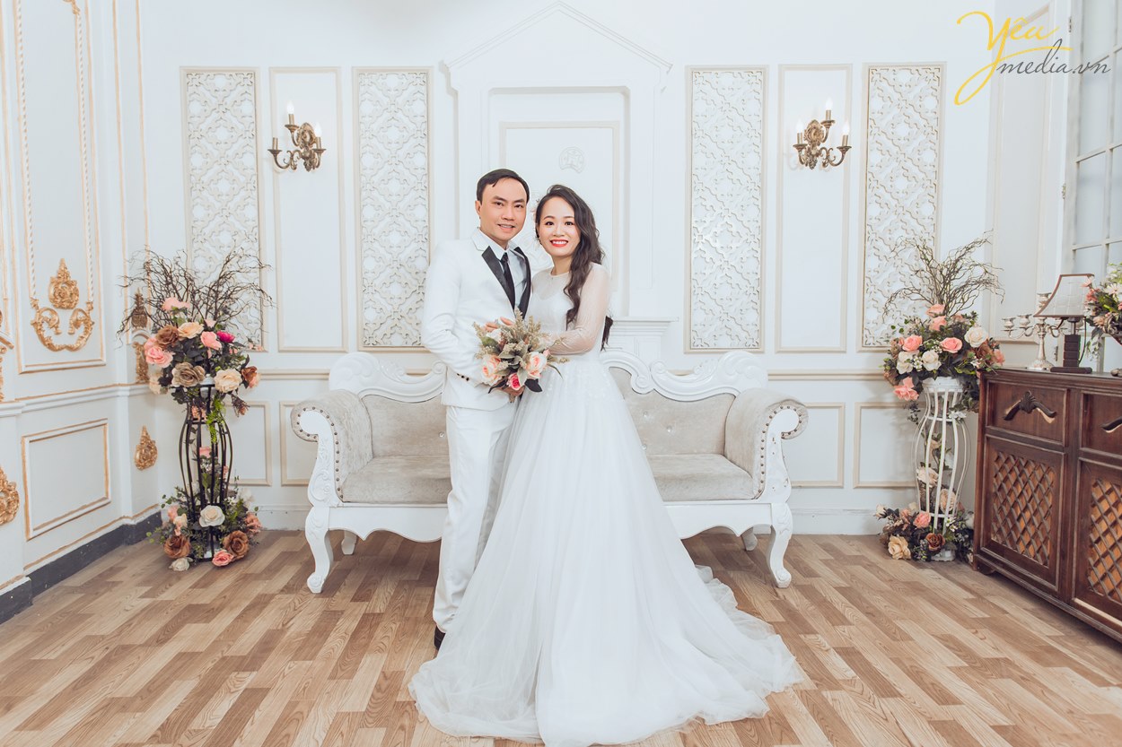 giá chụp ở phim trường làm album ảnh cưới có đắt không