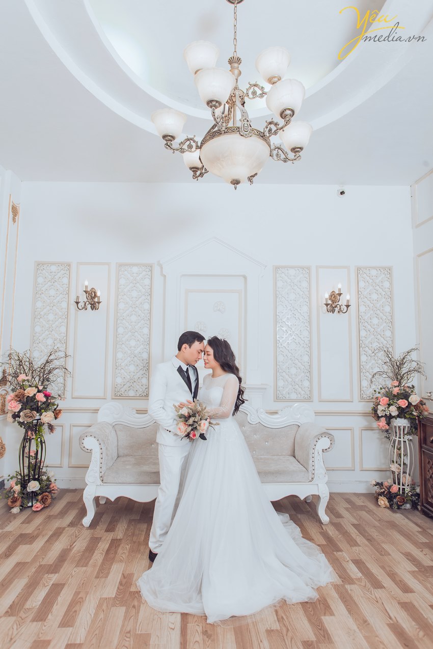 chụp album ảnh cưới ở phim trường hết bao nhiêu tiền