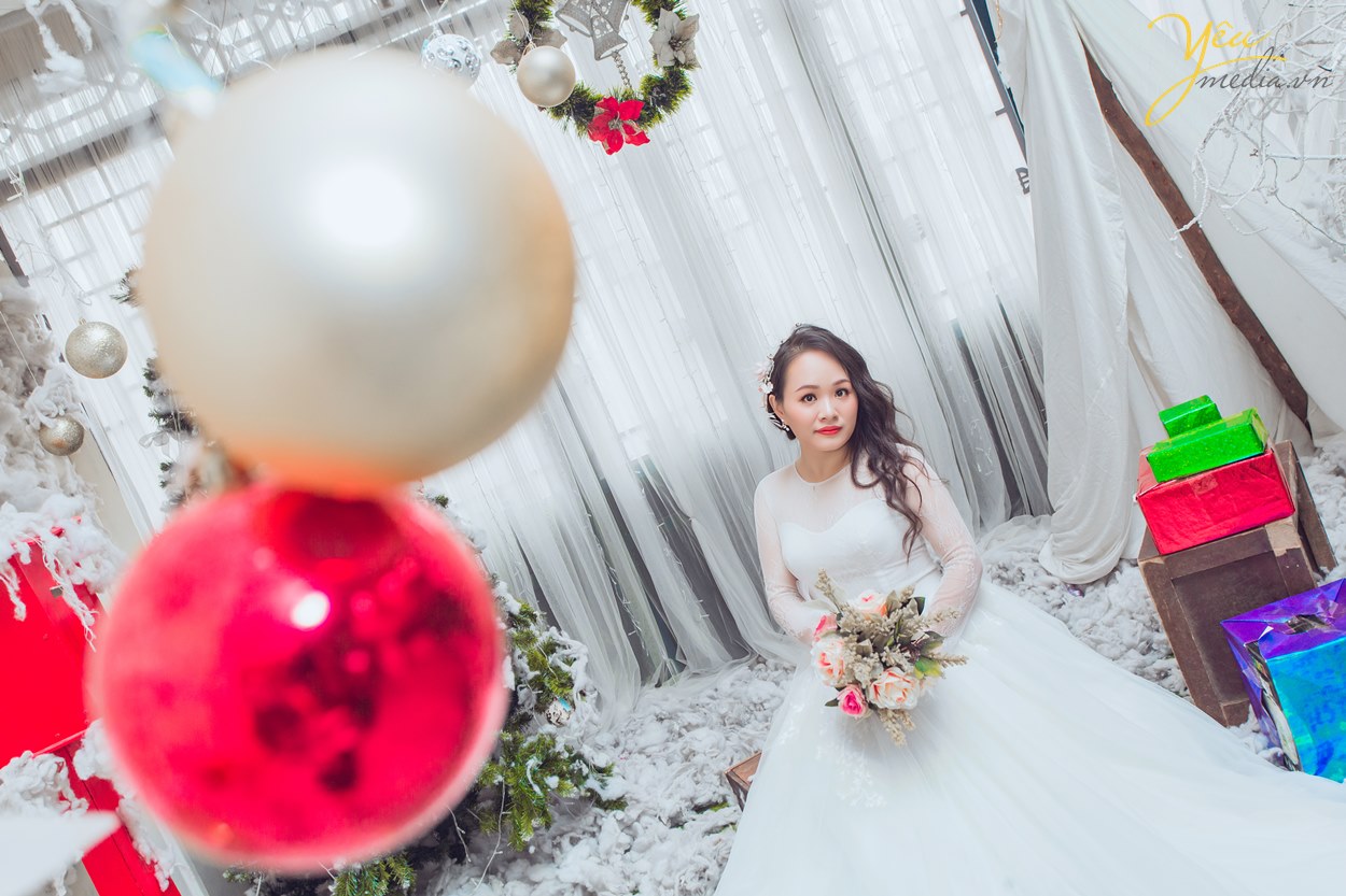 studio chụp ảnh cưới trong nhà có nhiều cảnh