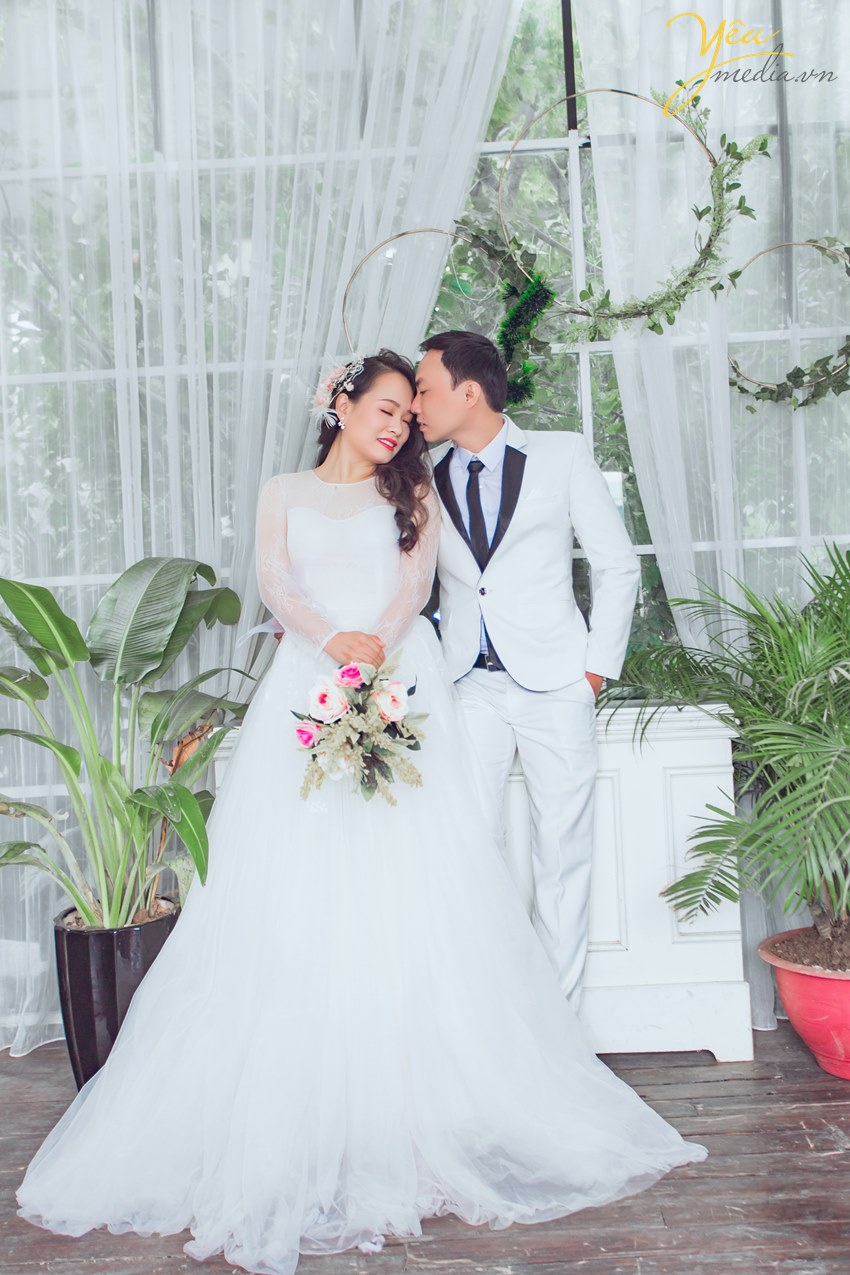 ảnh cưới chụp ở phim trường rosa lê trọng tấn