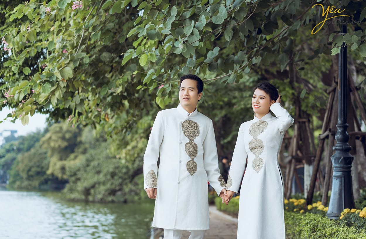 chụp ảnh cưới ở bờ hồ có gì đẹp