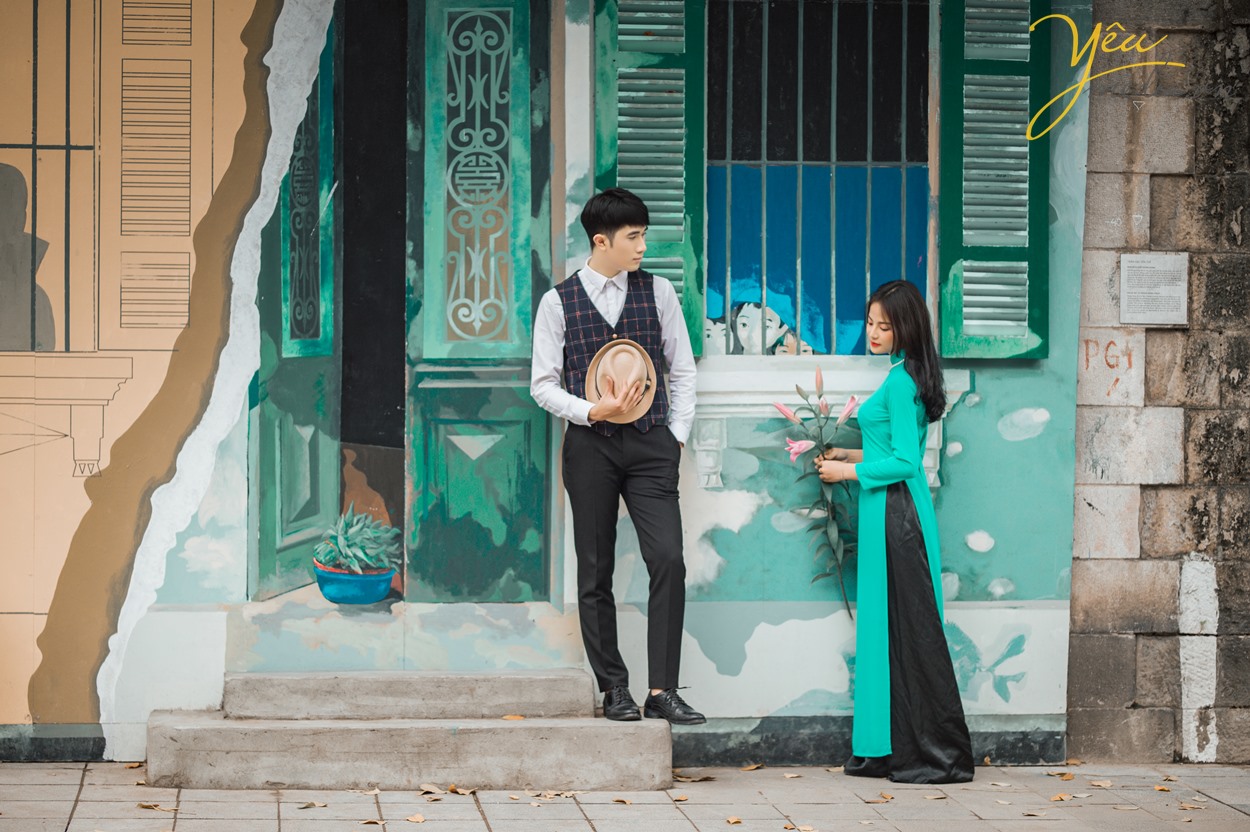 ảnh đẹp ở phố bích họa phùng hưng hà nội