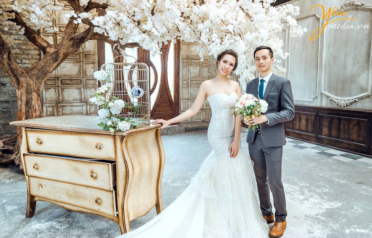 chụp ảnh cưới tại Smiley Ville