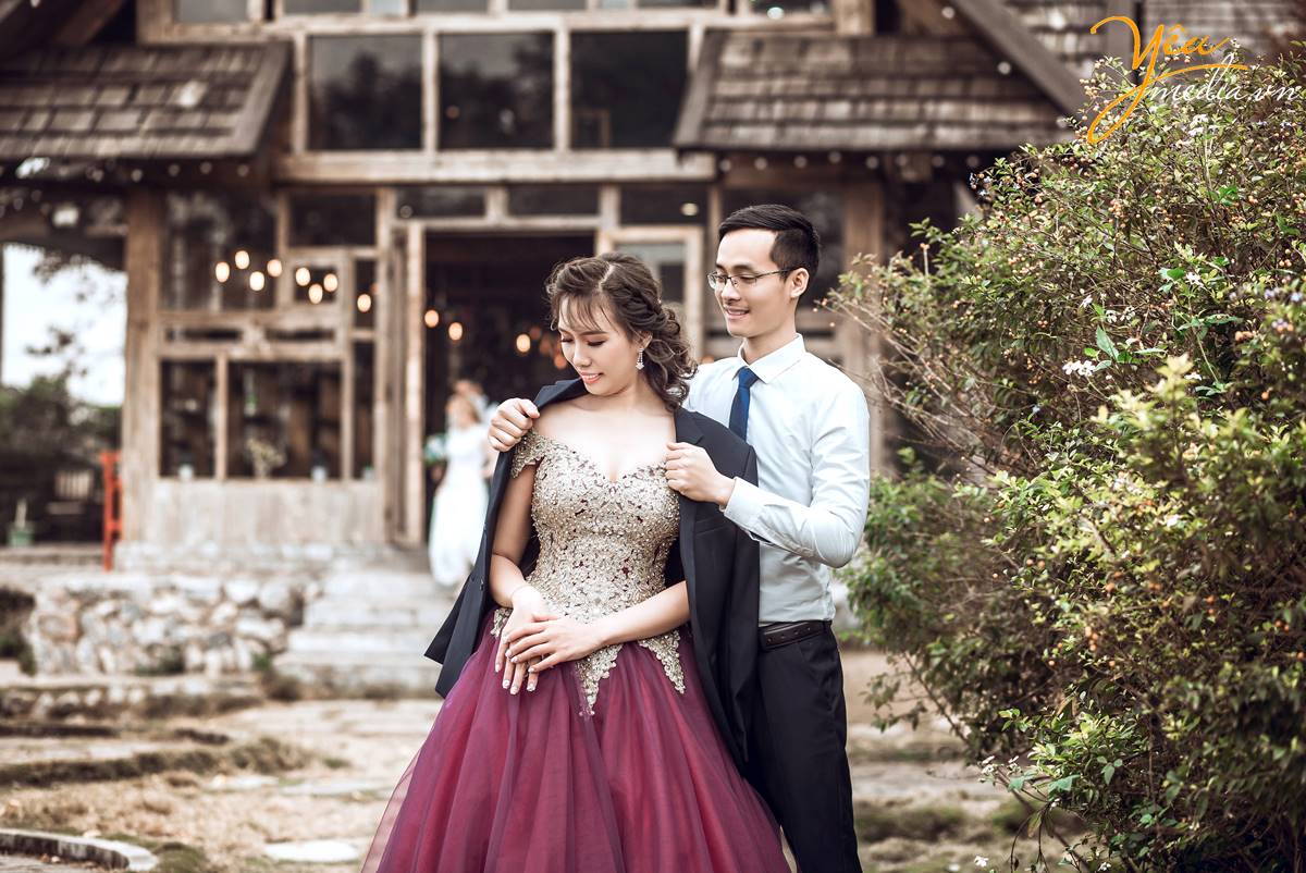 chụp ảnh cưới tại Smiley Ville