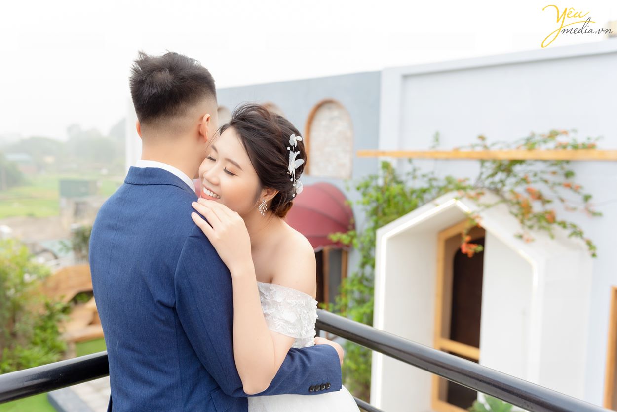 Phong cách ảnh cưới nhẹ nhàng sang trọng trong studio Rosa Hà Nội đẹp nhất Yêu Media