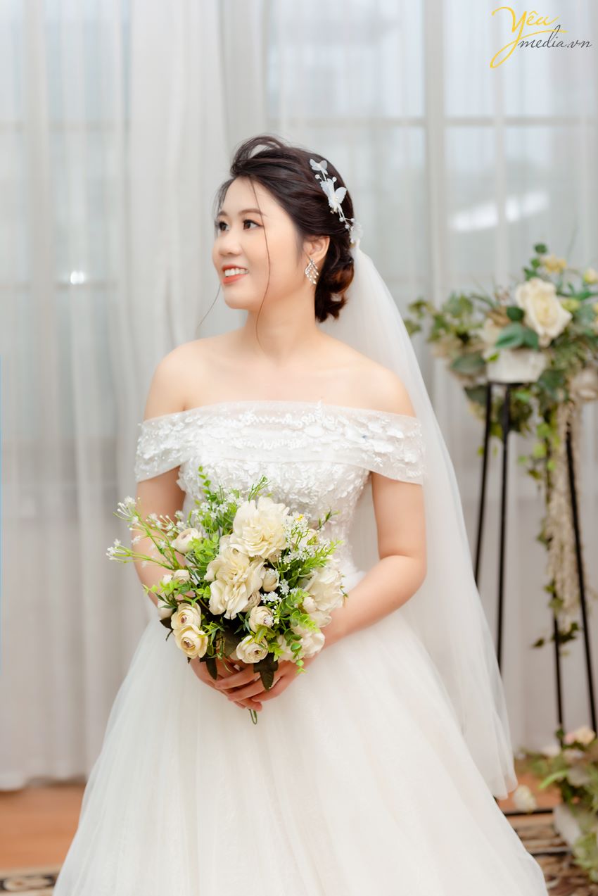 Phong cách ảnh cưới nhẹ nhàng sang trọng trong studio Rosa Hà Nội đẹp nhất Yêu Media
